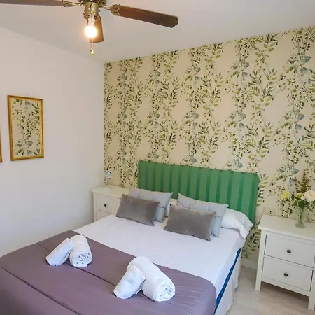 Differentflats California I Διαμέρισμα Σαλού